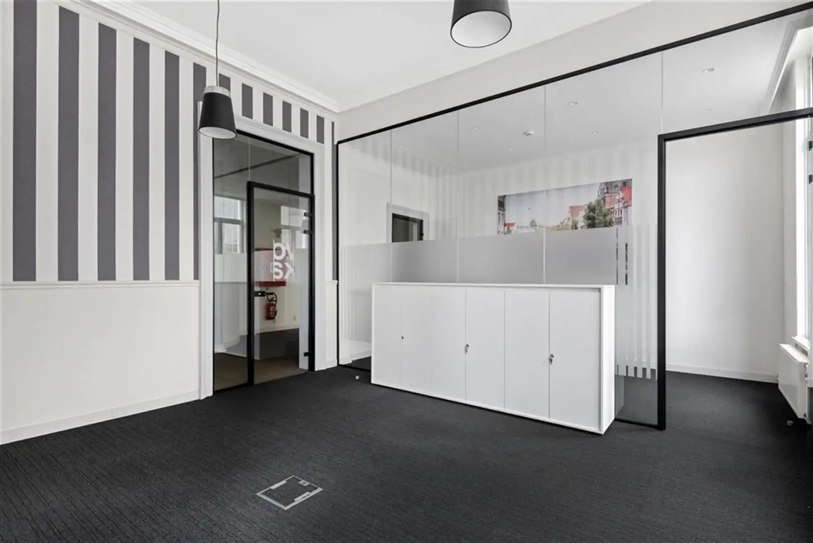 Kantoorgebouw te koop in Mechelen foto 3