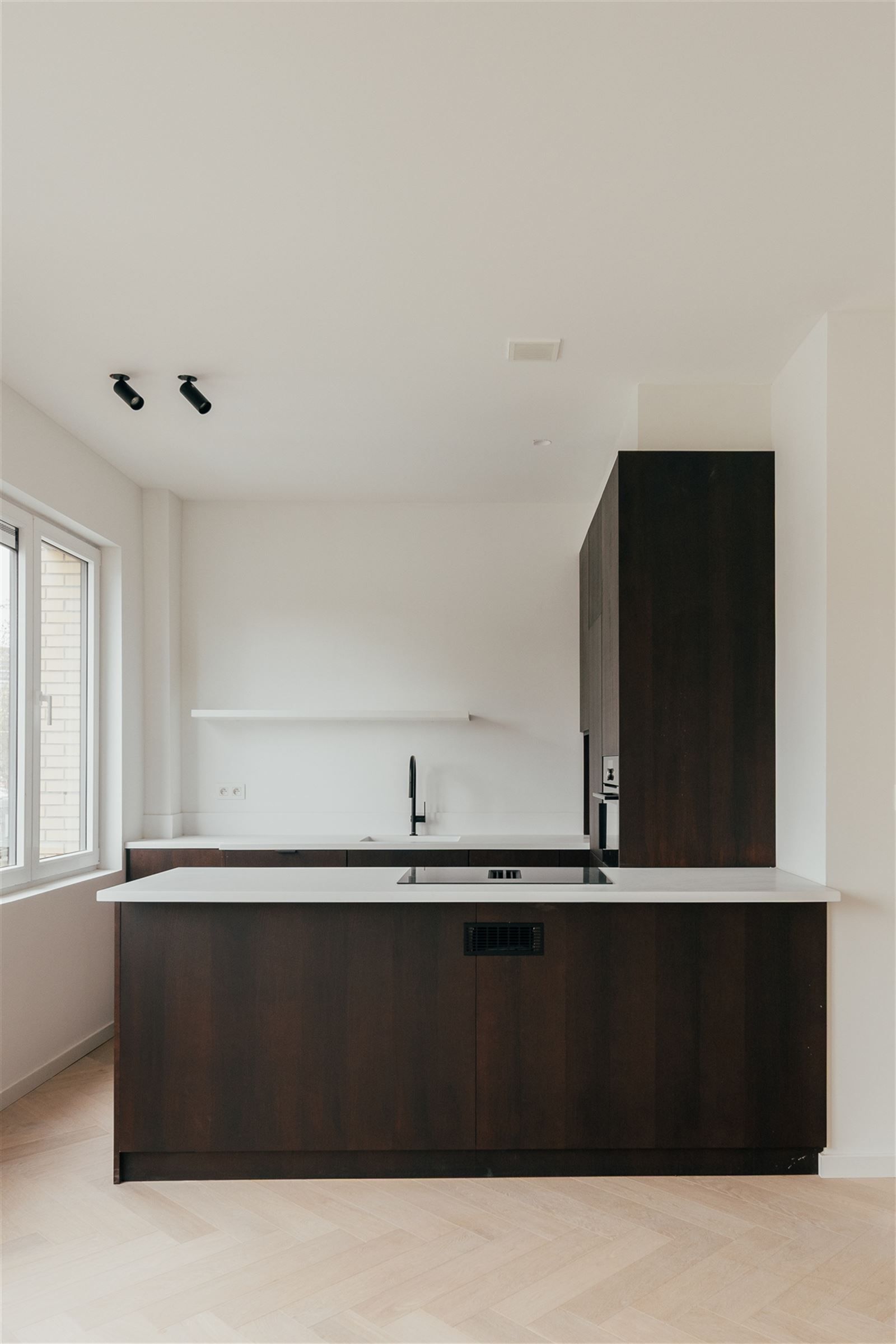 PULHOF: hoogstaand afgwerkt 2 slpk appt. met 2 buiten ruimtes  foto 7