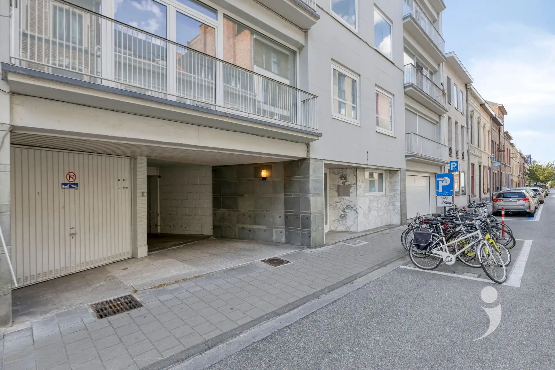 Ruim appartement van 125 m² met twee terrassen in het centrum van Leuven foto 3