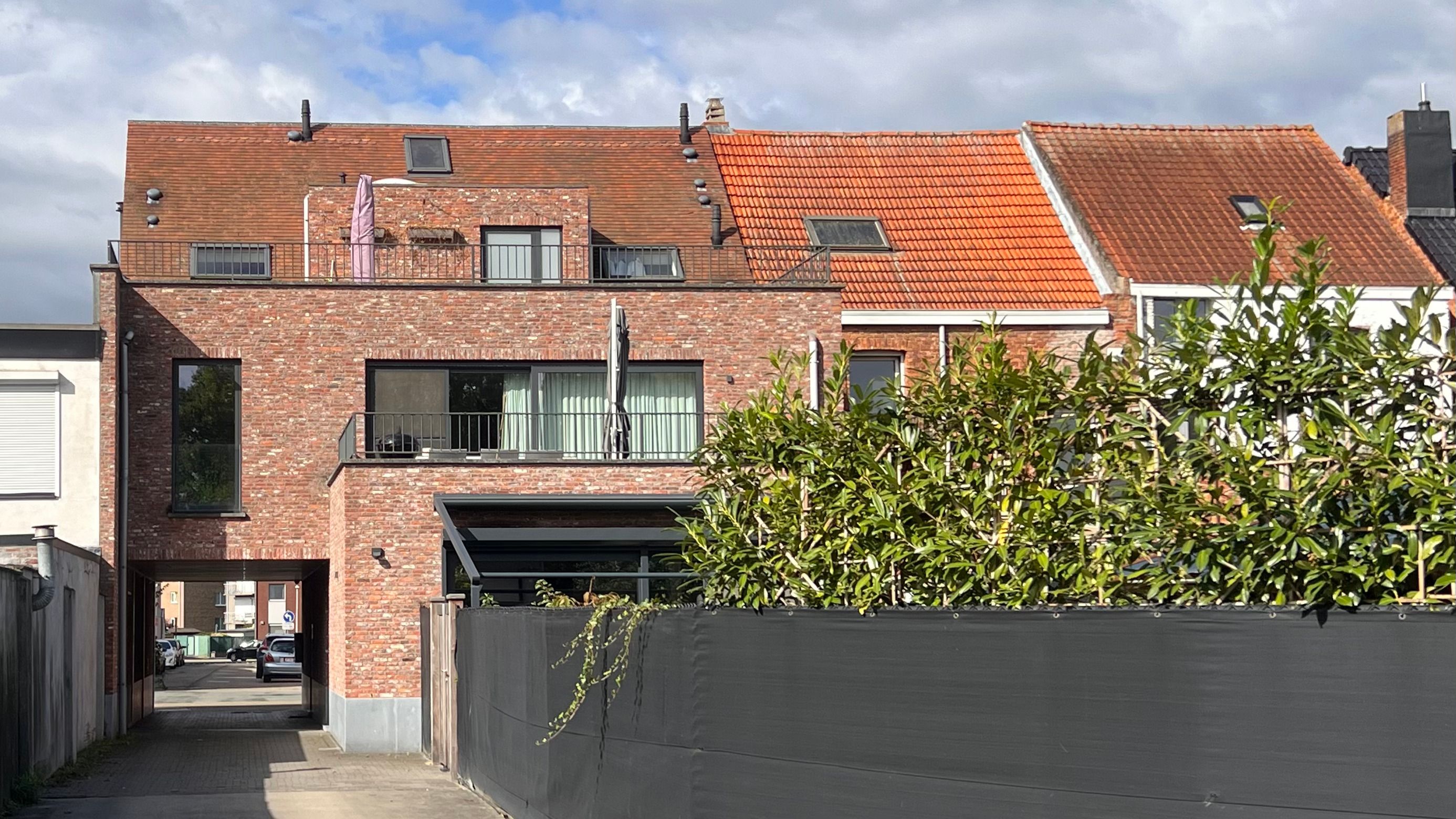 Modern en lichtrijk appartement in Schoten. foto 18