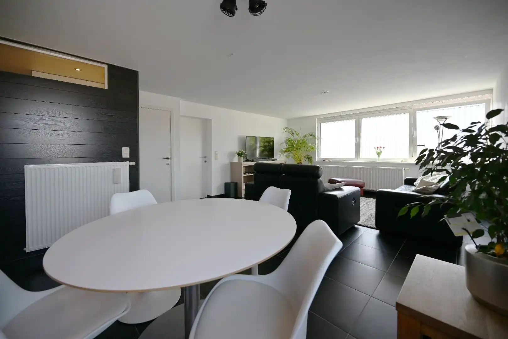 Energiezuinig appartement met 2 slpks te Eeklo foto 3