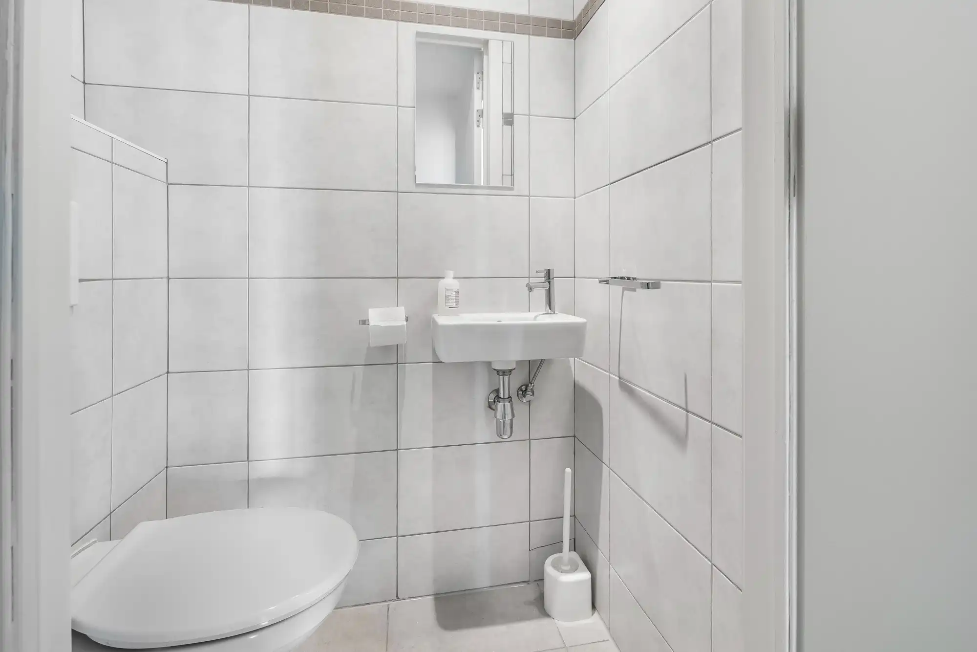 Lichtrijk appartement met Schelde-zicht, 2 slaapkamers en 2 parkeerplaatsen aan het Georges Van Dammeplein in Temse foto 24