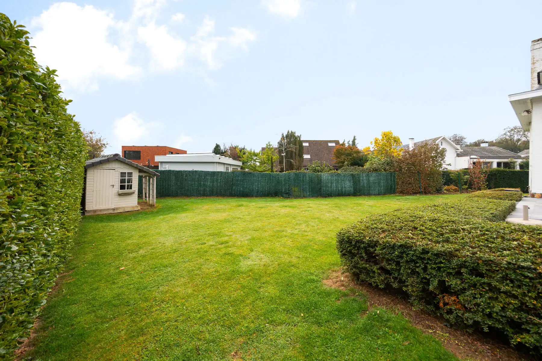 Rustig en groen gelegen statige, instapklare villa foto 32