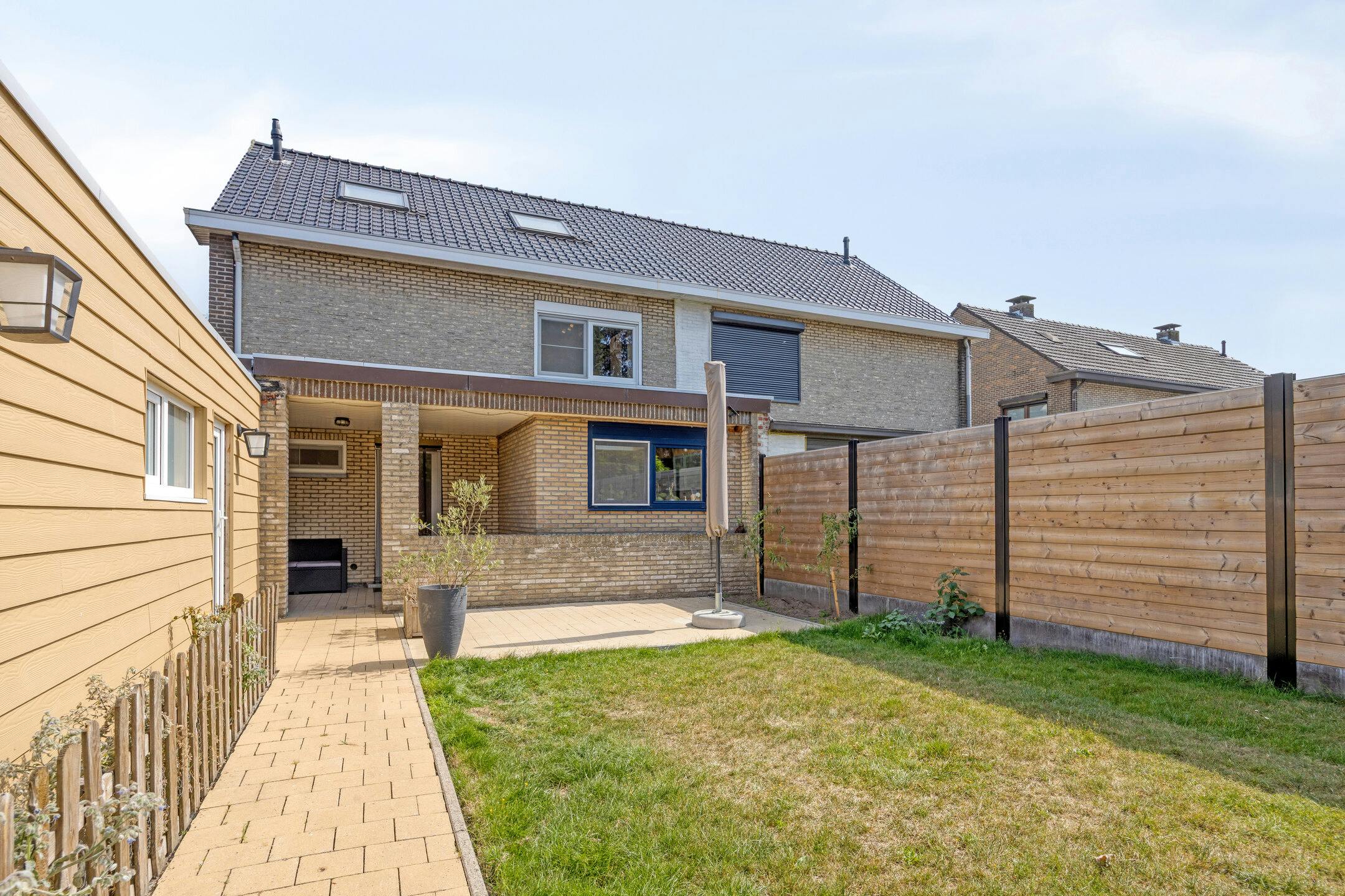  Huis met garage en tuin te koop in Wuustwezel! foto 31