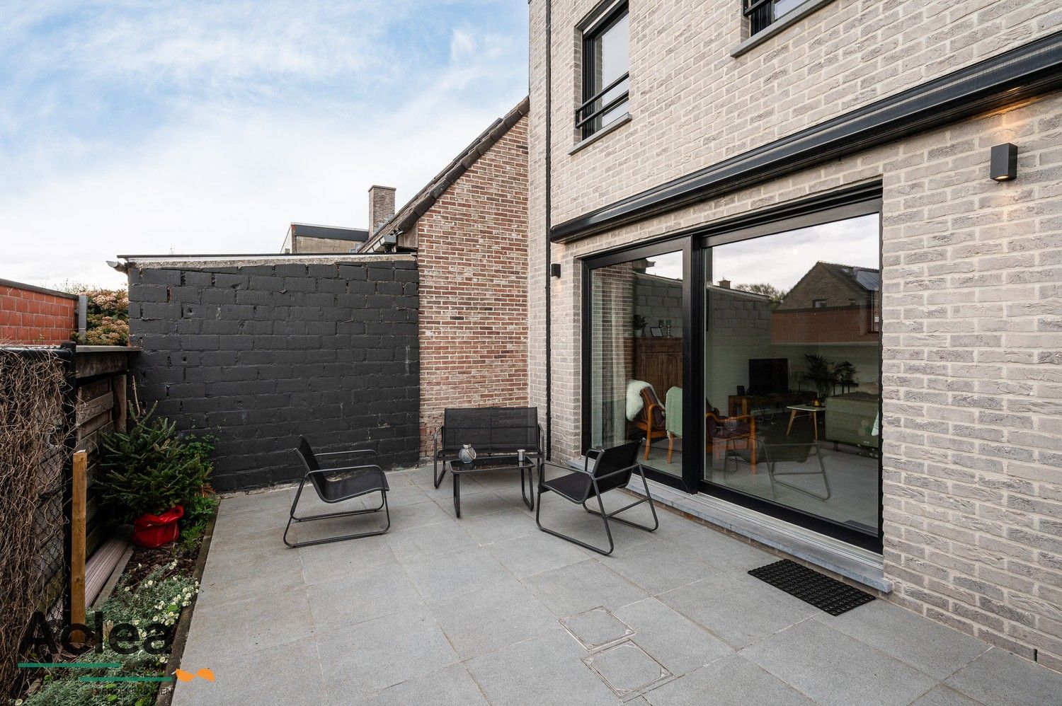 Moderne woning met 3 slaapkamers foto 28