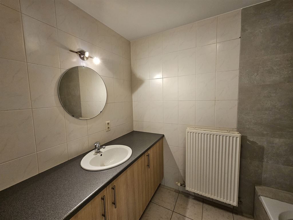 appartement met 2 slaapkamers en terras foto 6
