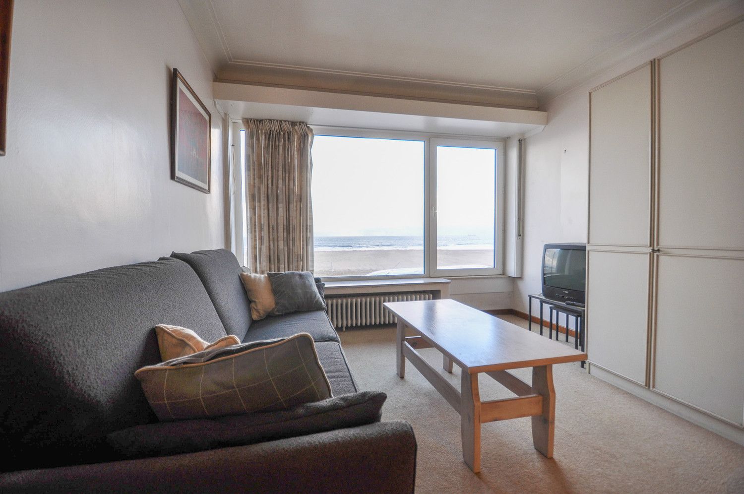 Te renoveren studio met frontaal uitzicht op zee aan de RBSC-zeilclub Duinbergen foto 3