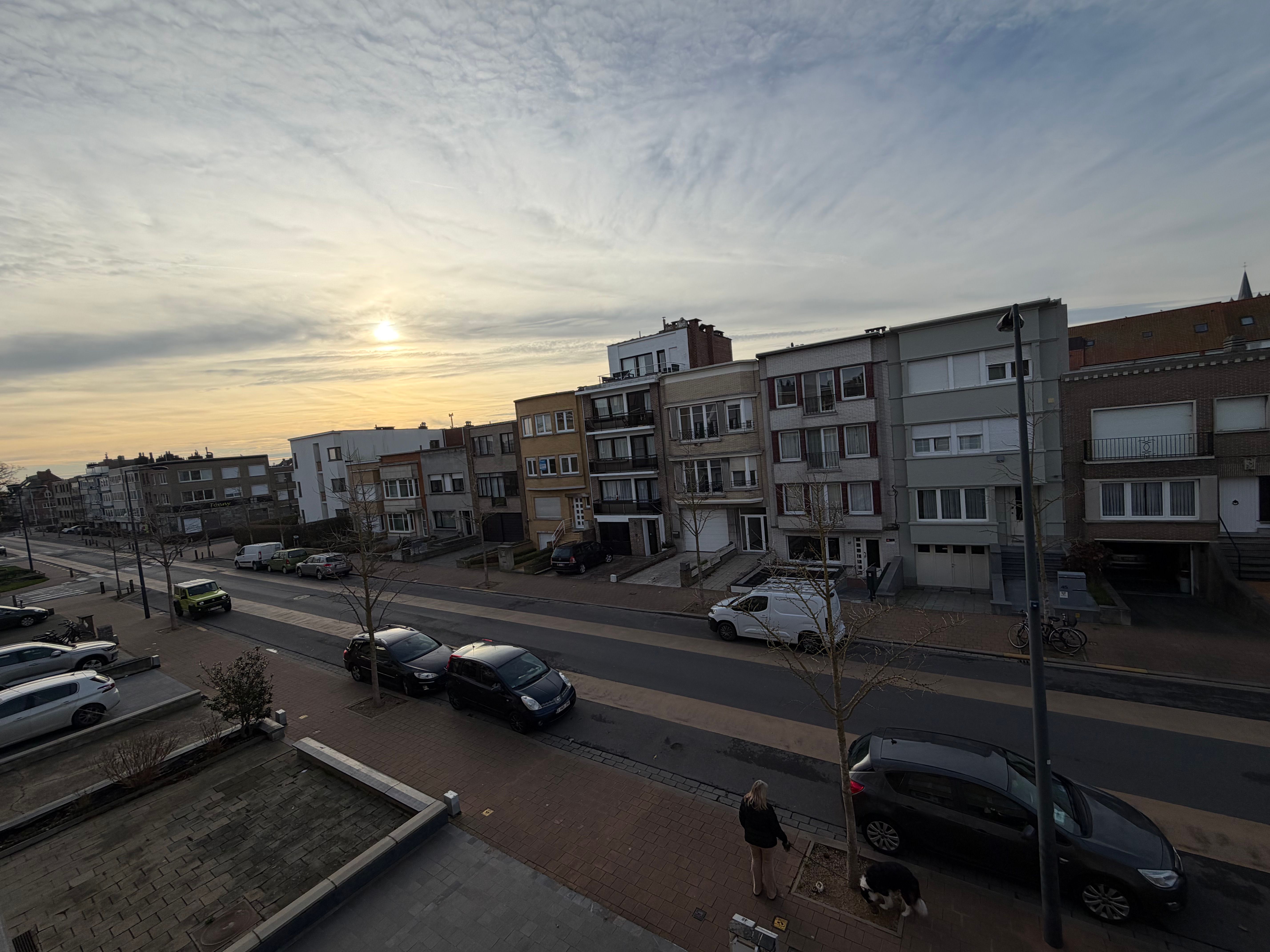 Goed onderhouden appartement met twee slaapkamers gelegen in een residentiële wijk. In een gebouw met lift. foto 7