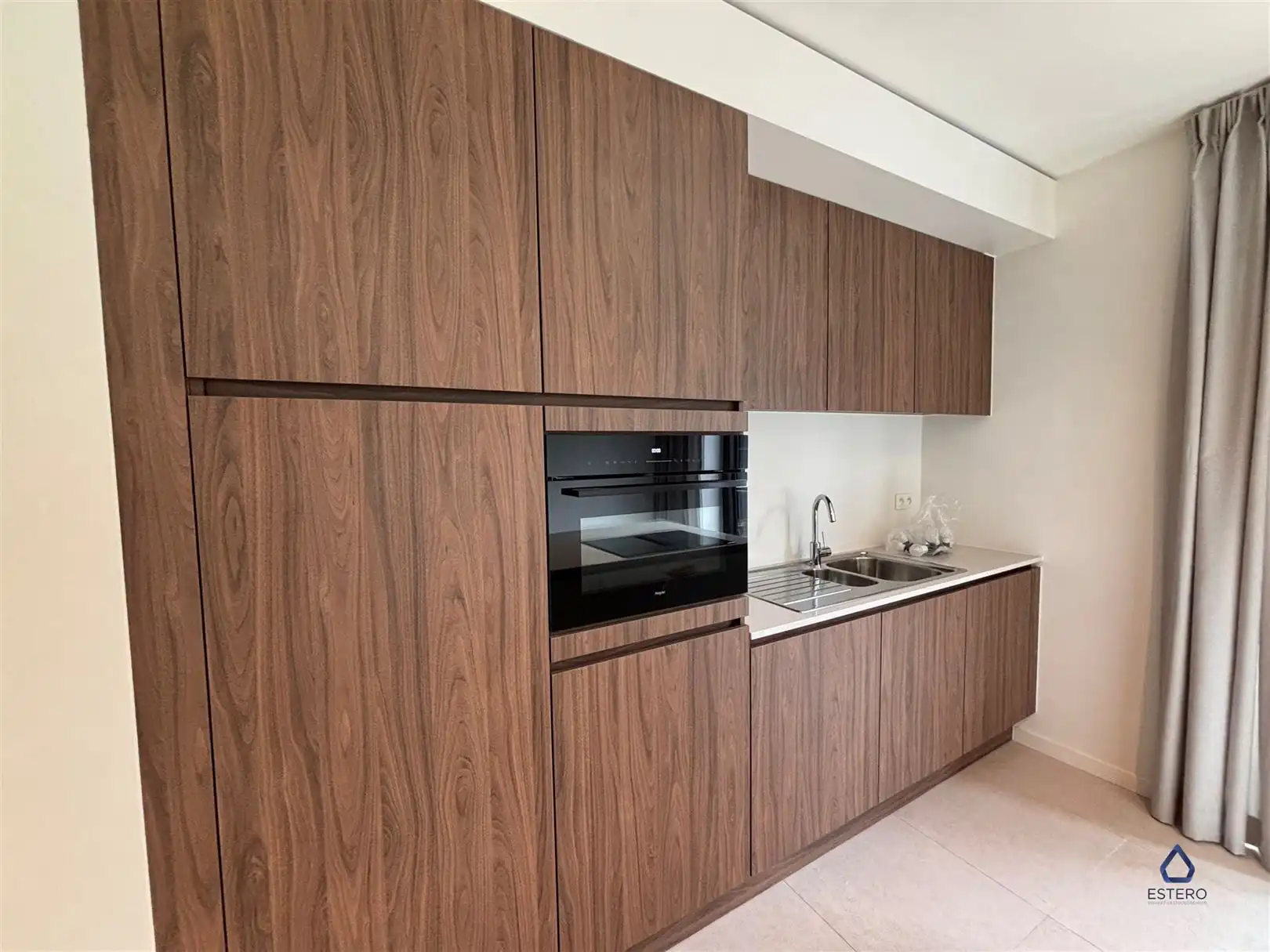 Prachtig nieuwbouwappartement met ruim terras foto 7