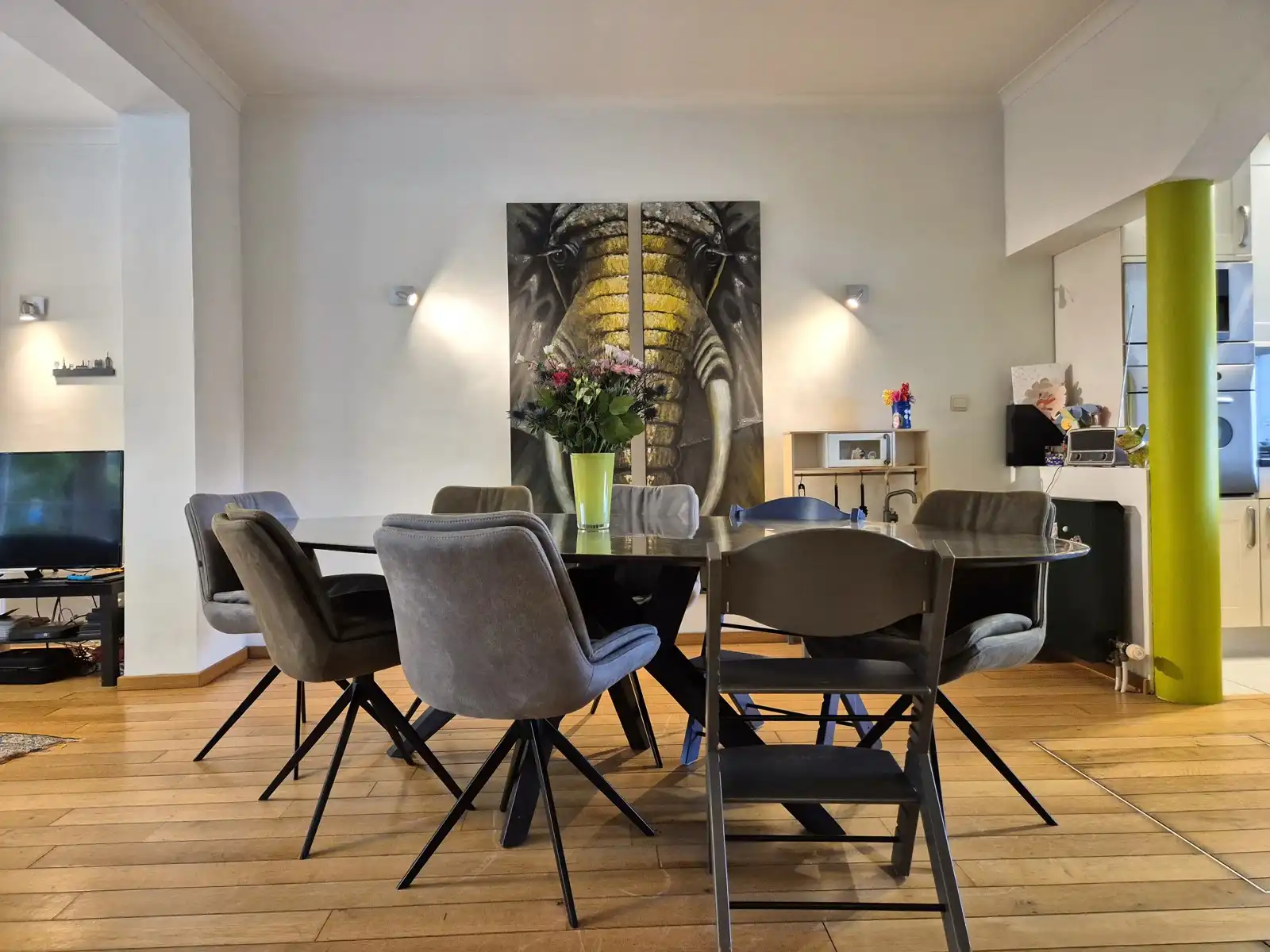 Ruime woning met energetische upgrades op praktische ligging foto 4