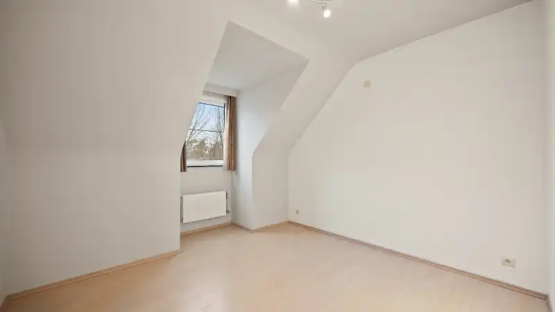 Ruim 3 slaapkamer appartement van 130m² met terras 14m² op zuid-oosten foto 9