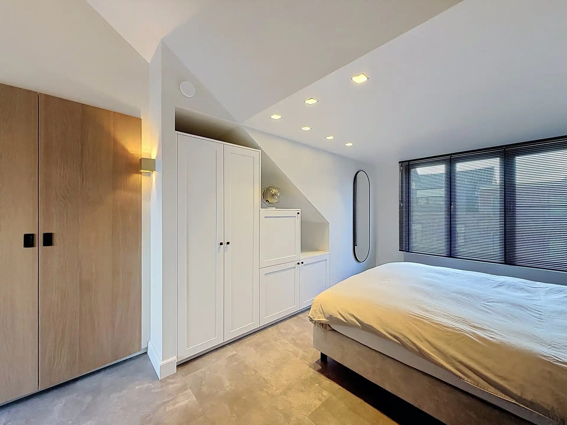 VOLLEDIG GERENOVEERD DUPLEXAPPARTEMENT IN SINT-NIKLAAS EPC A & NETTO RENDEMENT VAN 4%!  foto 7