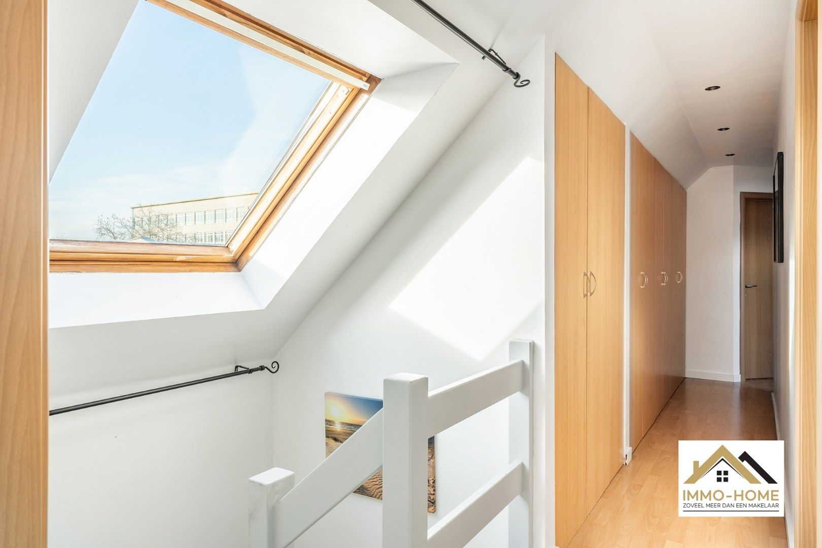 Instapklare woning met bureau/ winkelruimte  foto 26