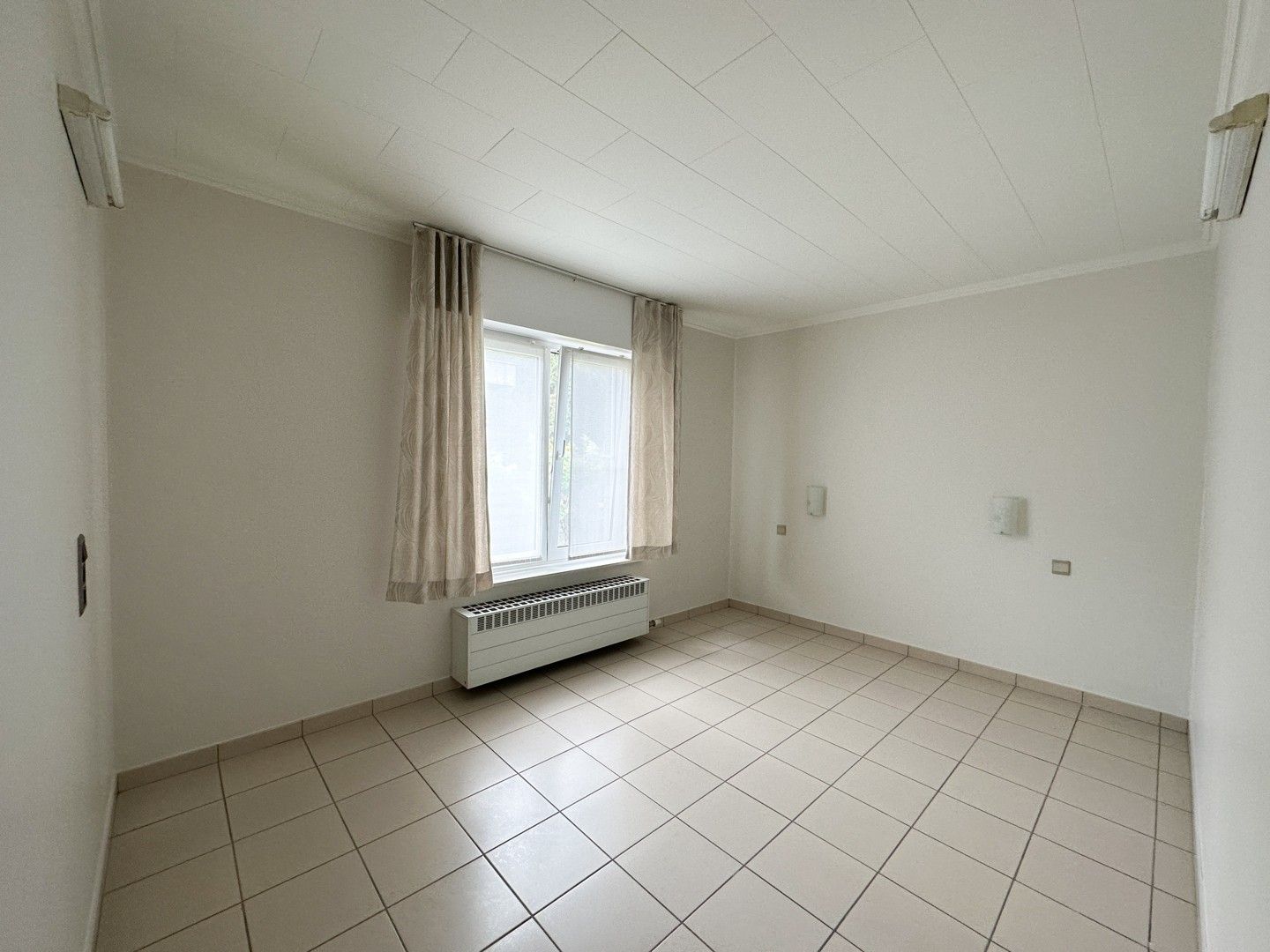 Charmante bungalow met 3 slaapkamers op toplocatie in Tielt! foto 10