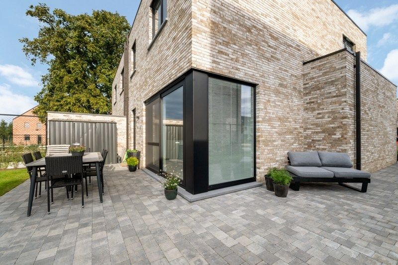 Nieuwbouwparel met comfort, rust en topligging foto 13