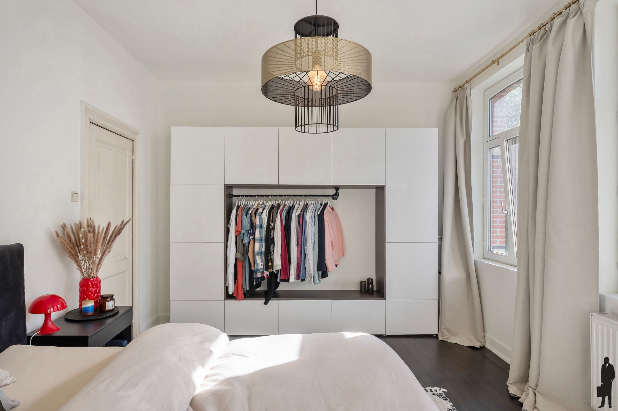 Instapklare burgerwoning met ruime tuin foto 14