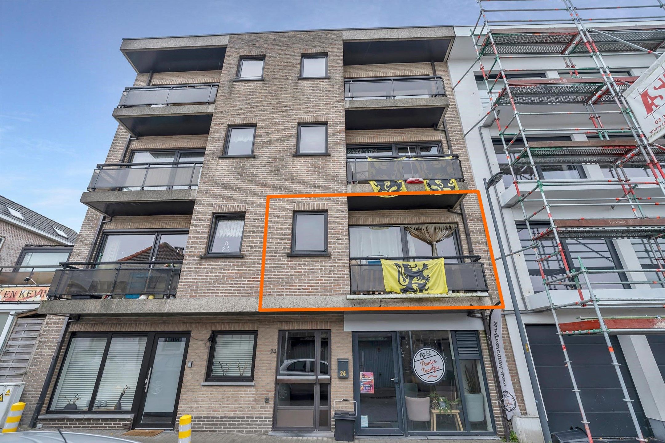 appartement met twee kamers en twee terrasjes op centrale ligging foto 16