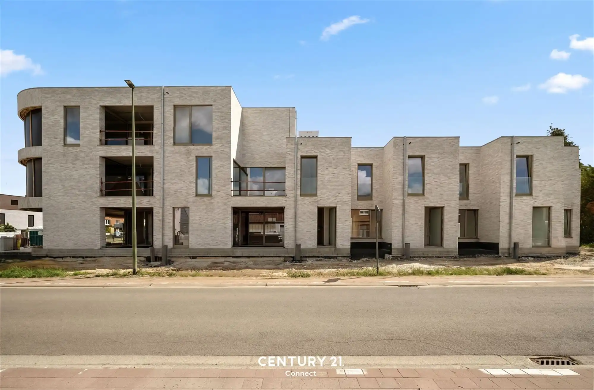 Nieuwbouw appartement met 2 slaapkamers. foto 3