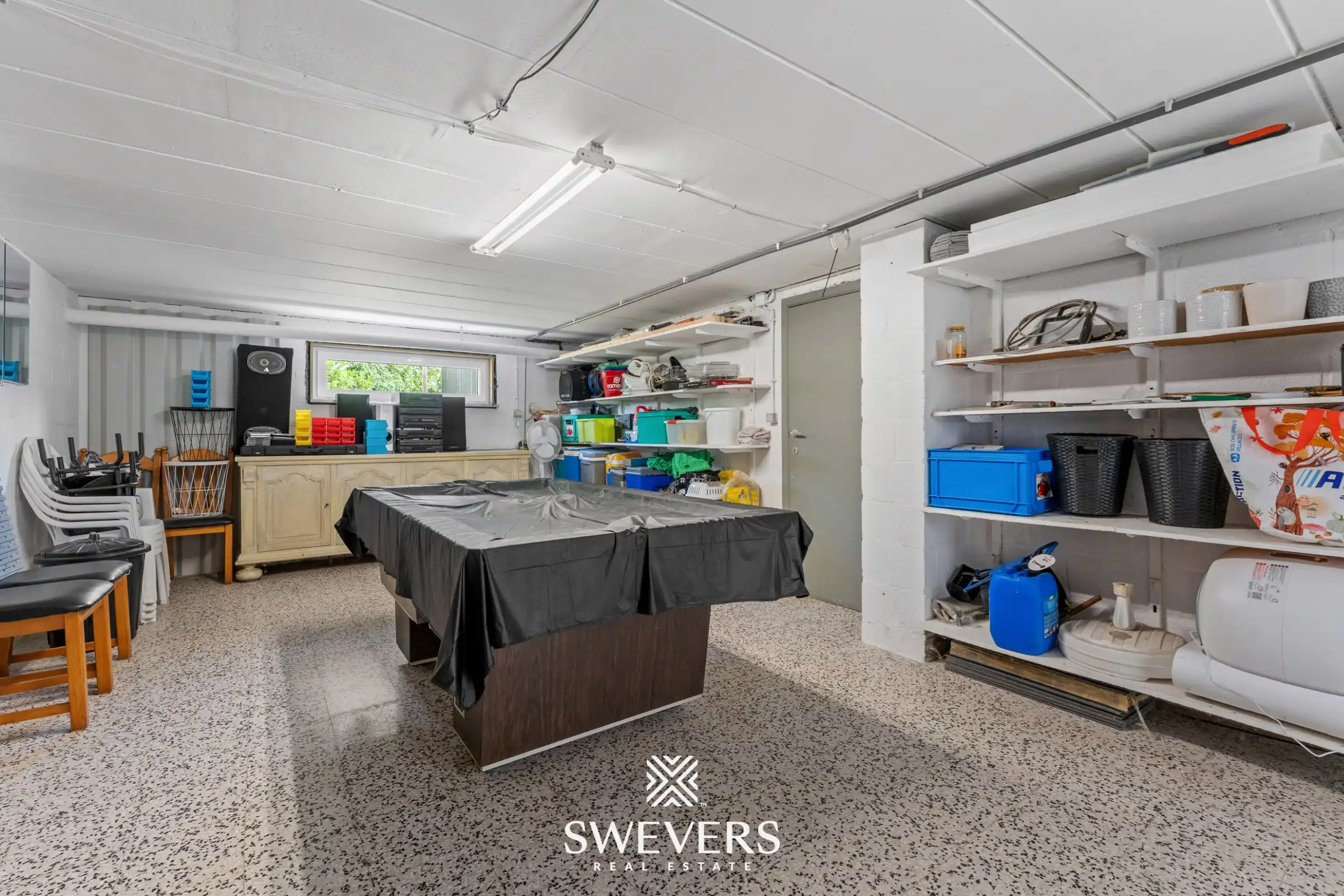 Ruime open bebouwing met 415 m² bewoonbare oppervlakte op 15a 50ca  foto 26