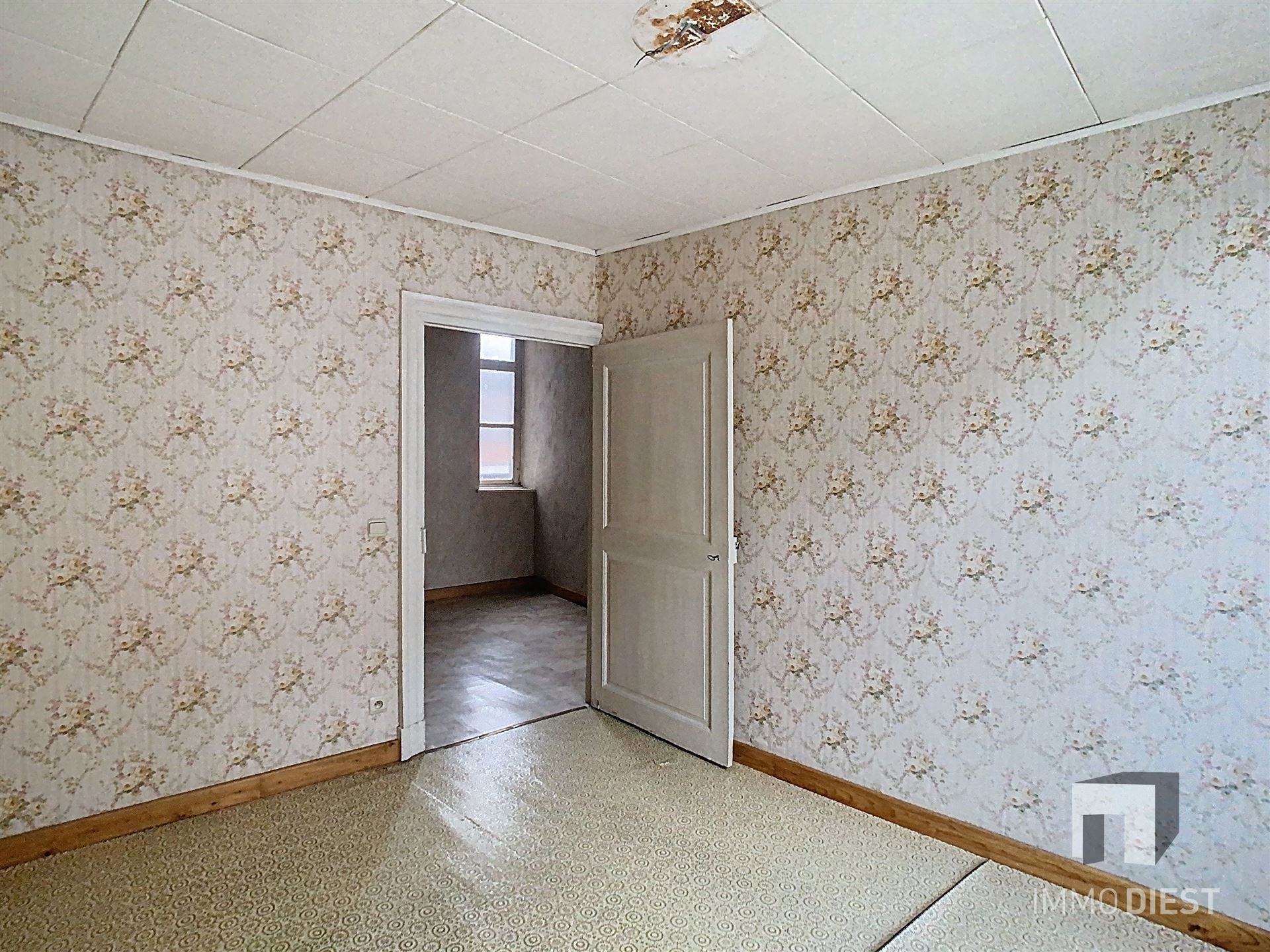 Handelspand met woonst – werken én wonen onder één dak voor slechts € 295.000 foto 26