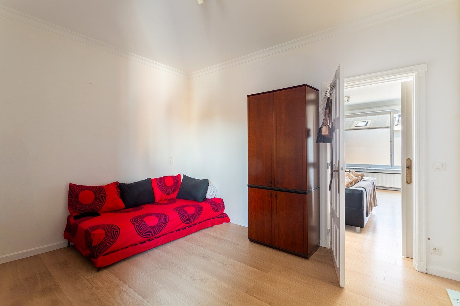 Op te frissen appartement op centrale locatie foto 10