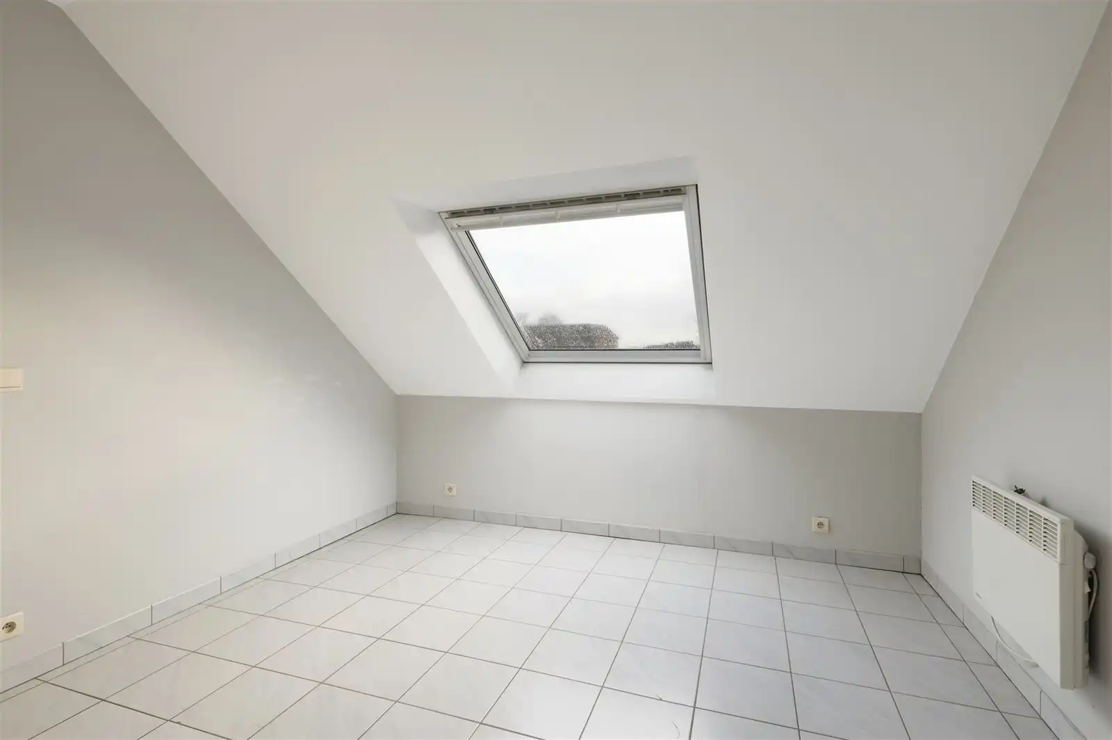 Lichtijke penthouse met terras en garagebox foto 8