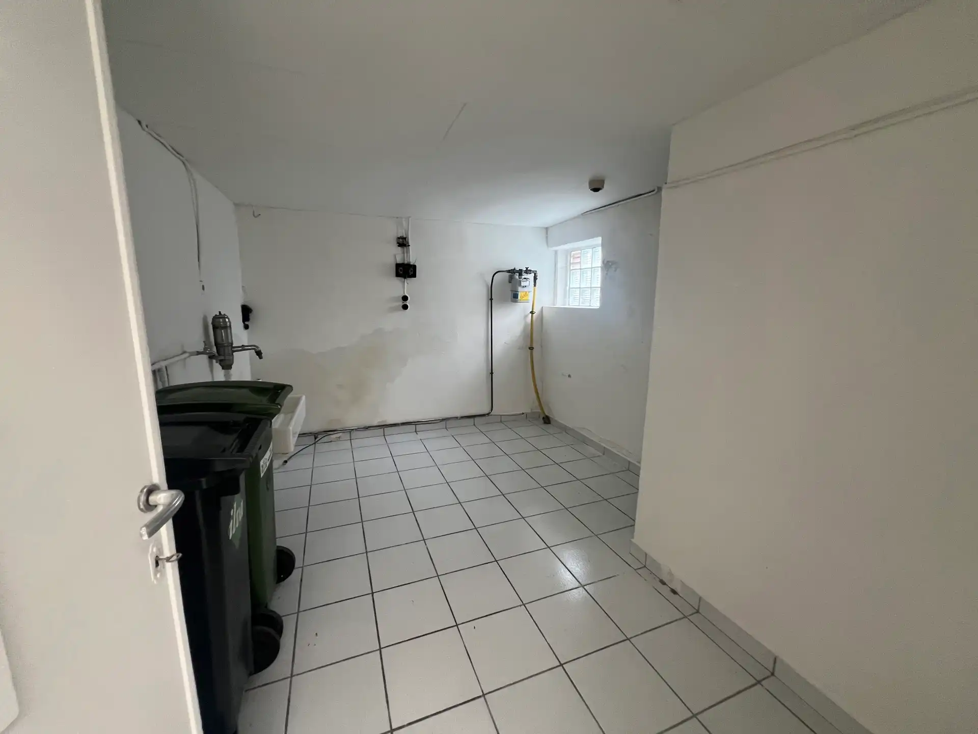 Volledig te renoveren woning nabij centrum Liedekerke foto 9