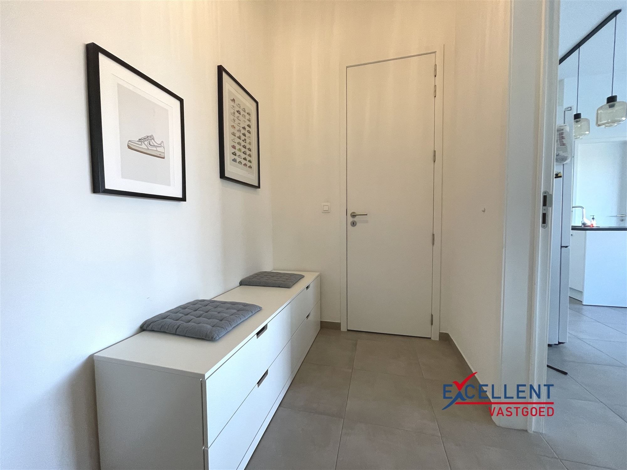 Energiezuinig gelijkvloers appartement te huur met zicht op de Leie! foto 3