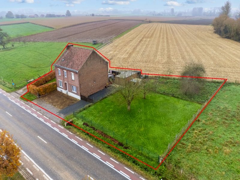 Charmante woning met 2 slaapkamers, garage en grote tuin foto 6