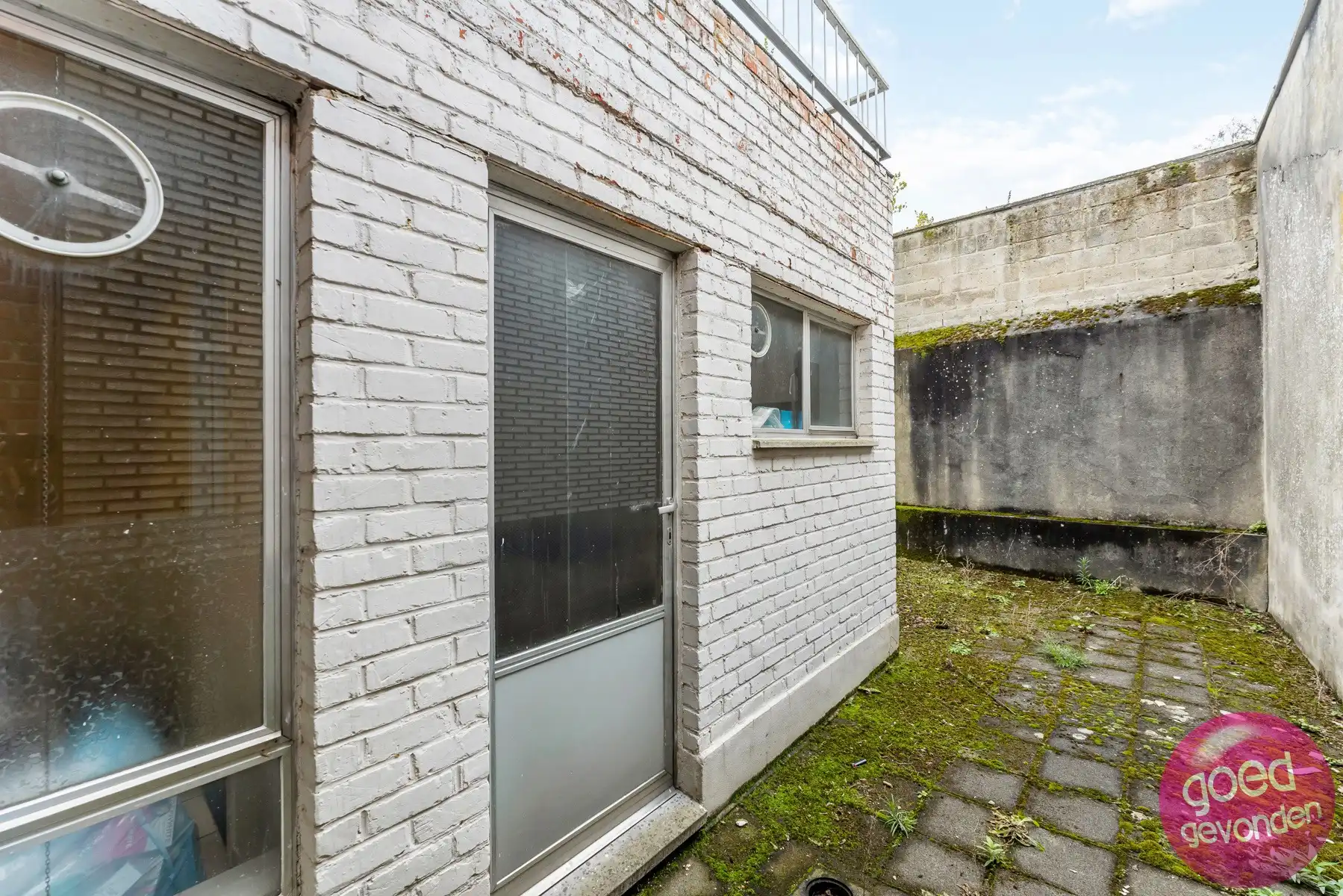 Kantoor - praktijkruimten - centraal - app. mogelijk foto 13