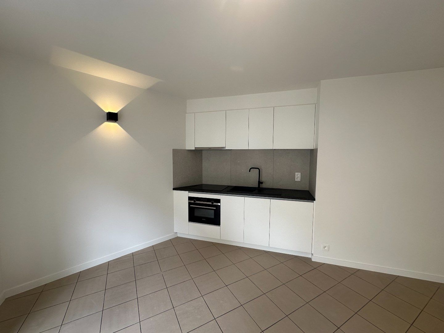 1-slaapkamer appartement nabij het Zuidpark foto 3