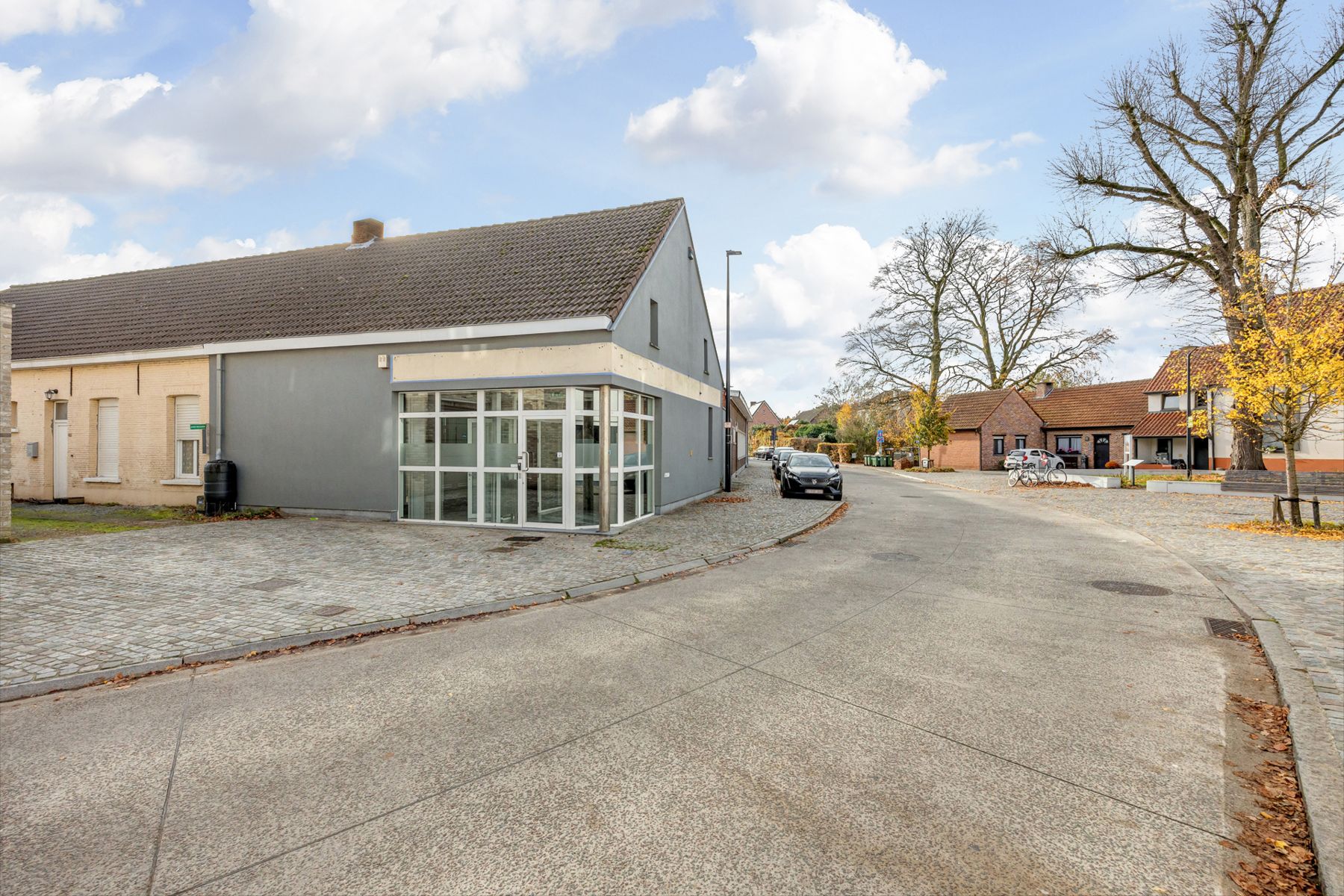 Veelzijdig kantoorgebouw op toplocatie foto 24