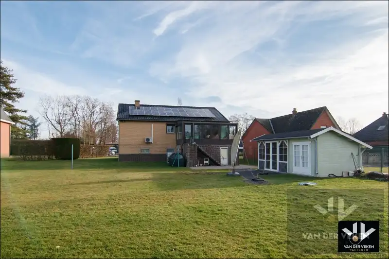 Ruime en energiezuinige gezinswoning in rustige omgeving grenzend aan natuurgebied De Platwijers! foto 17