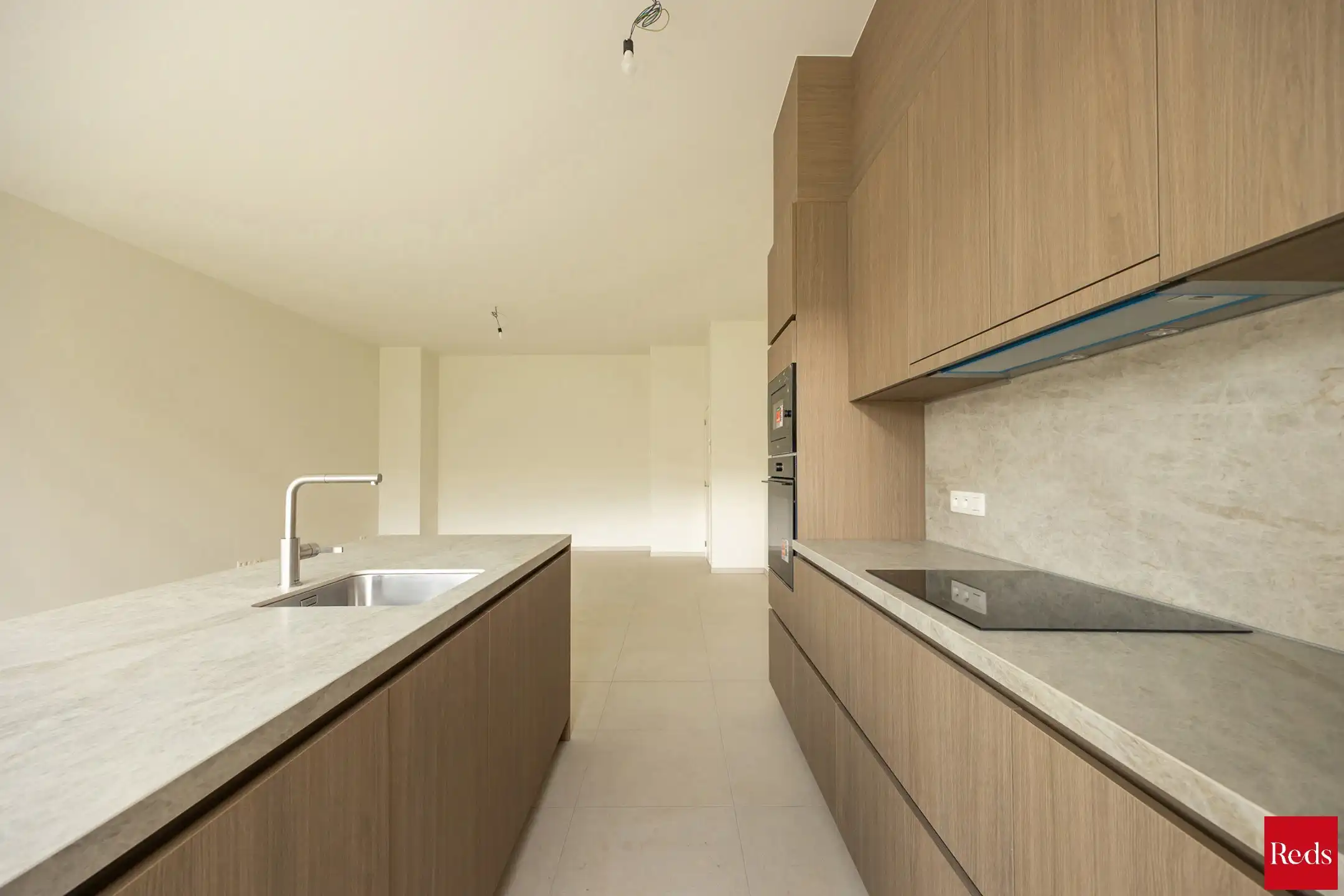 Ruim gelijkvloers nieuwbouwappartement met 3 slaapkamers foto 5