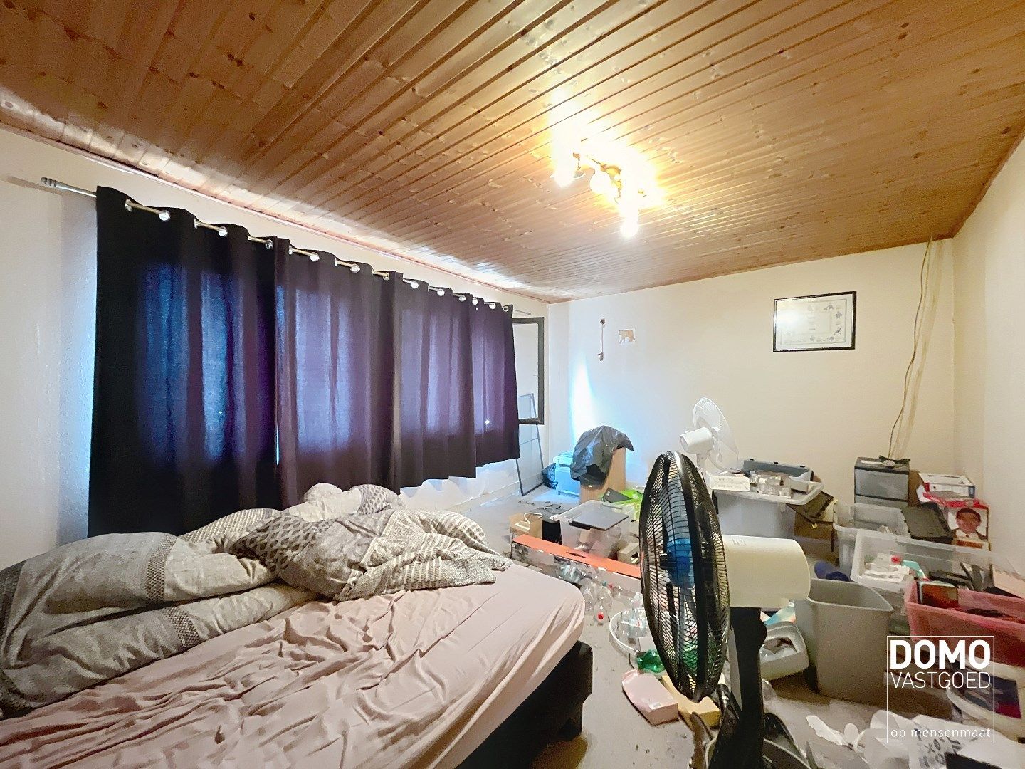 RUIME TE RENOVEREN WONING MET 5 SLAAPKAMERS EN RUIME ACHTERLIGGENDE GARAGE TE BILZEN-HOESELT foto 13