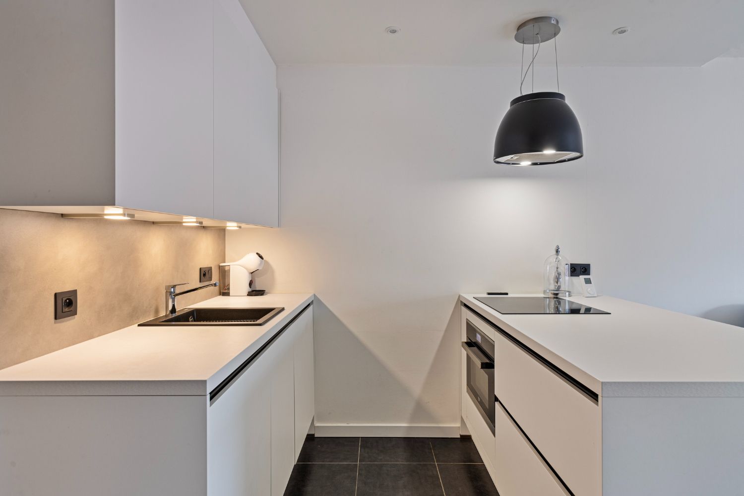 Instapklaar 1-slaapkamerappartement met topligging te Nieuwpoort foto 8