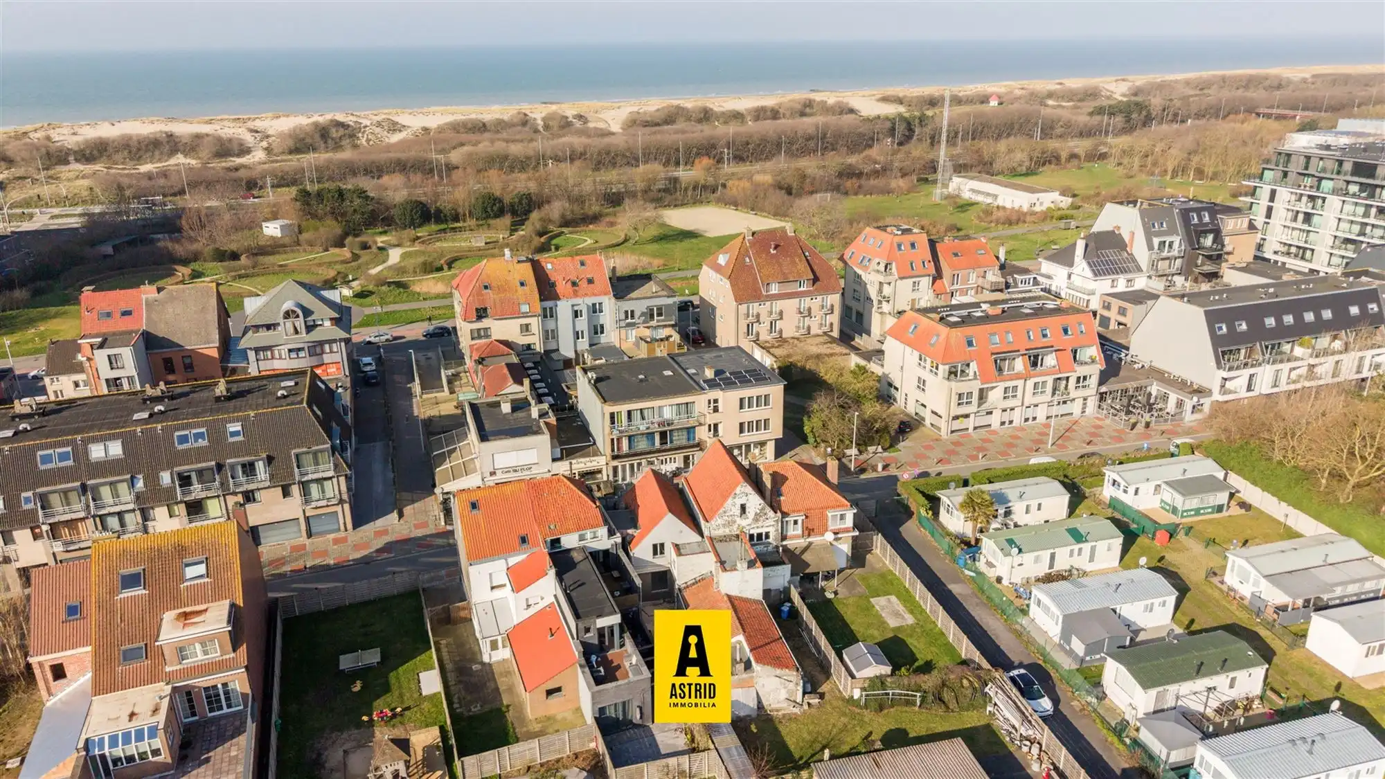 Te renoveren woning in toeristisch centrum! foto 3