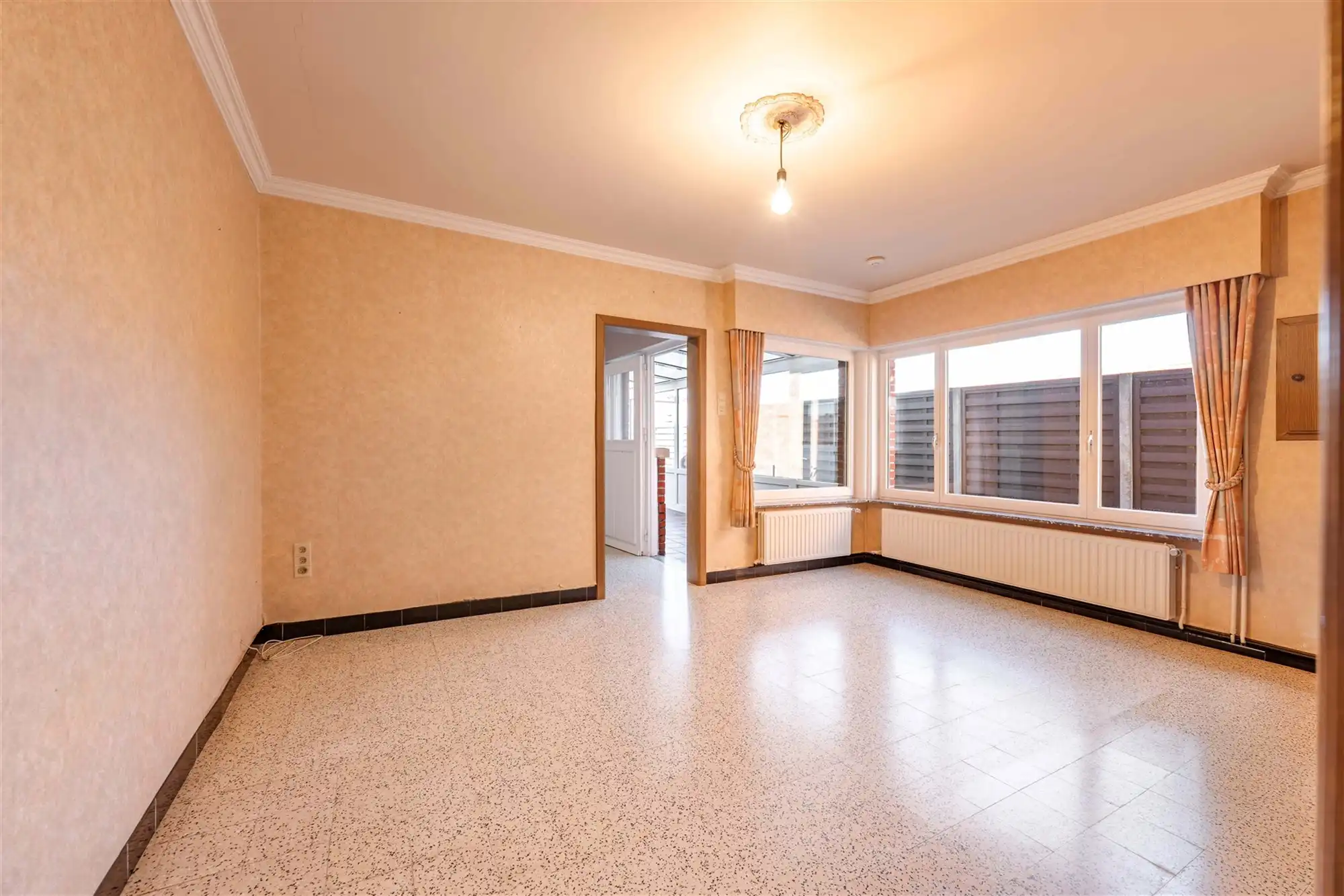 Halfopen woning op topligging te Dentergem foto 11