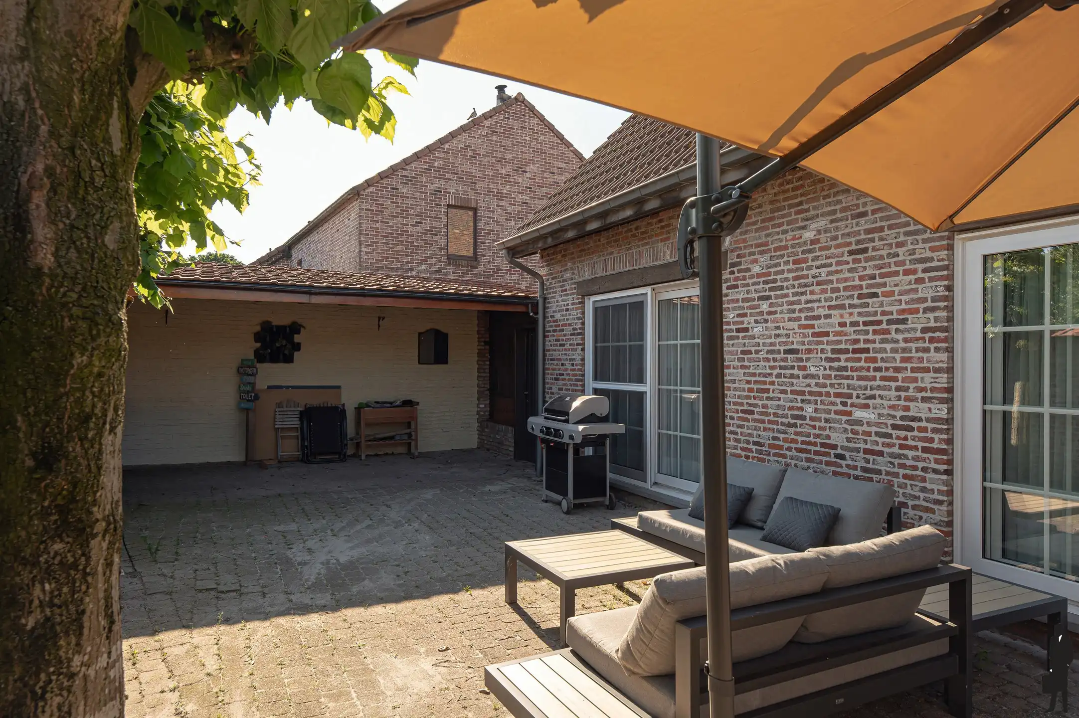 Charmante gezinswoning met zonnige tuin, garage en 3 slaapkamers op rustige ligging foto 28