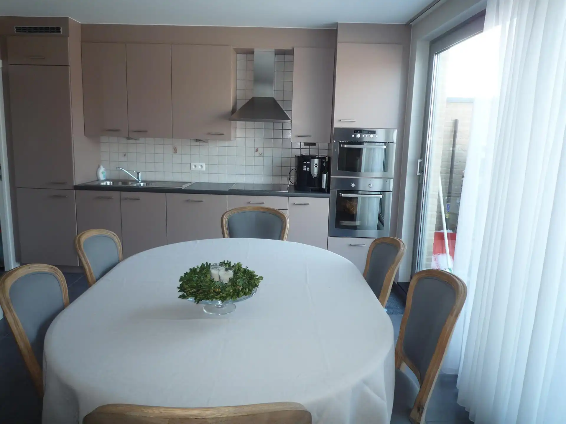 Ruim duplex appartement met terras foto 3