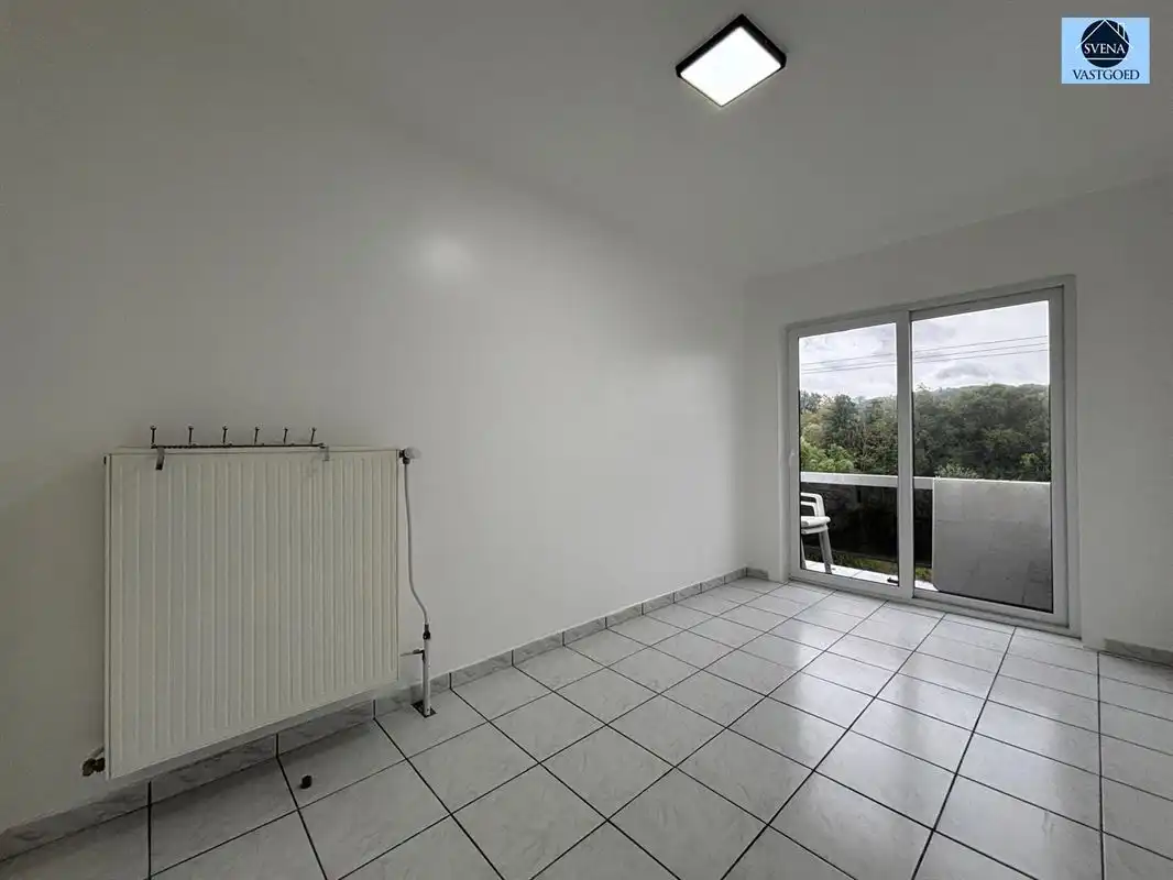 APPARTEMENT MET 2 KAMERS EN GARAGE foto 5
