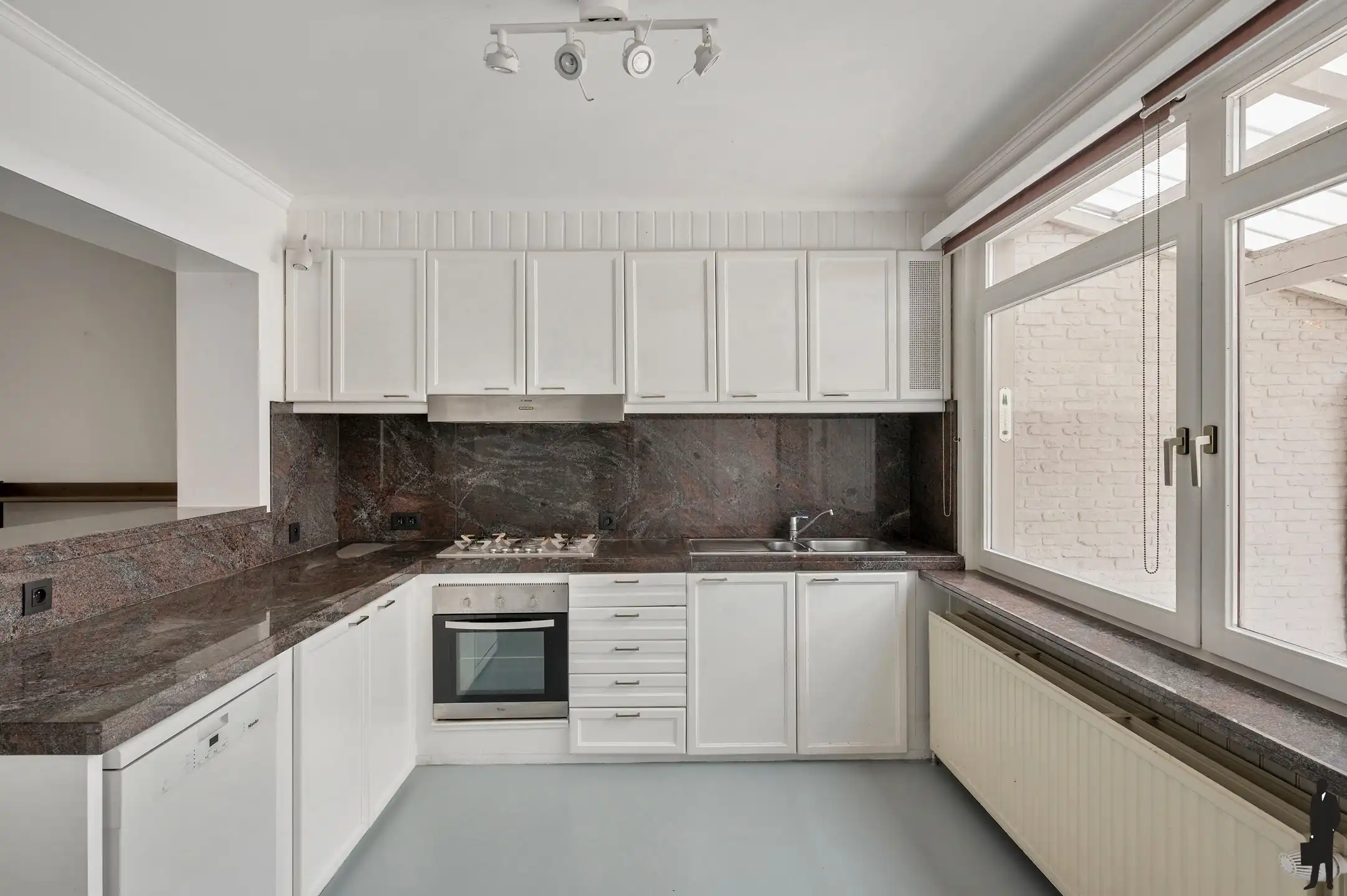 Instapklare woning met ruim terras in groene buurt nabij centrum Antwerpen foto 6