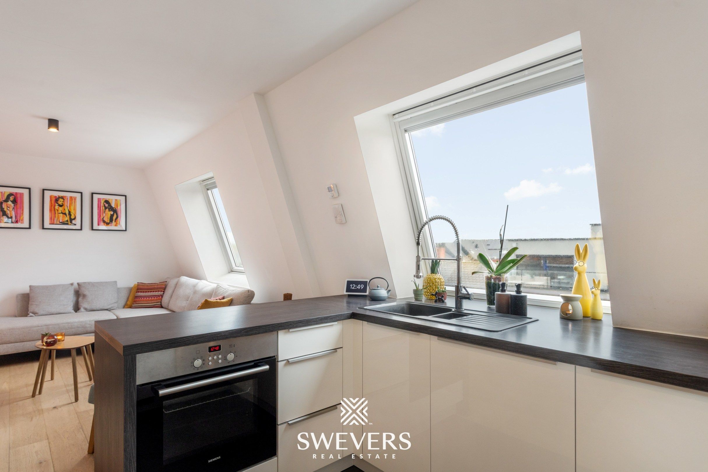 Ruim appartement (125m²) met 3 slpk in hartje Leopoldsburg foto 15