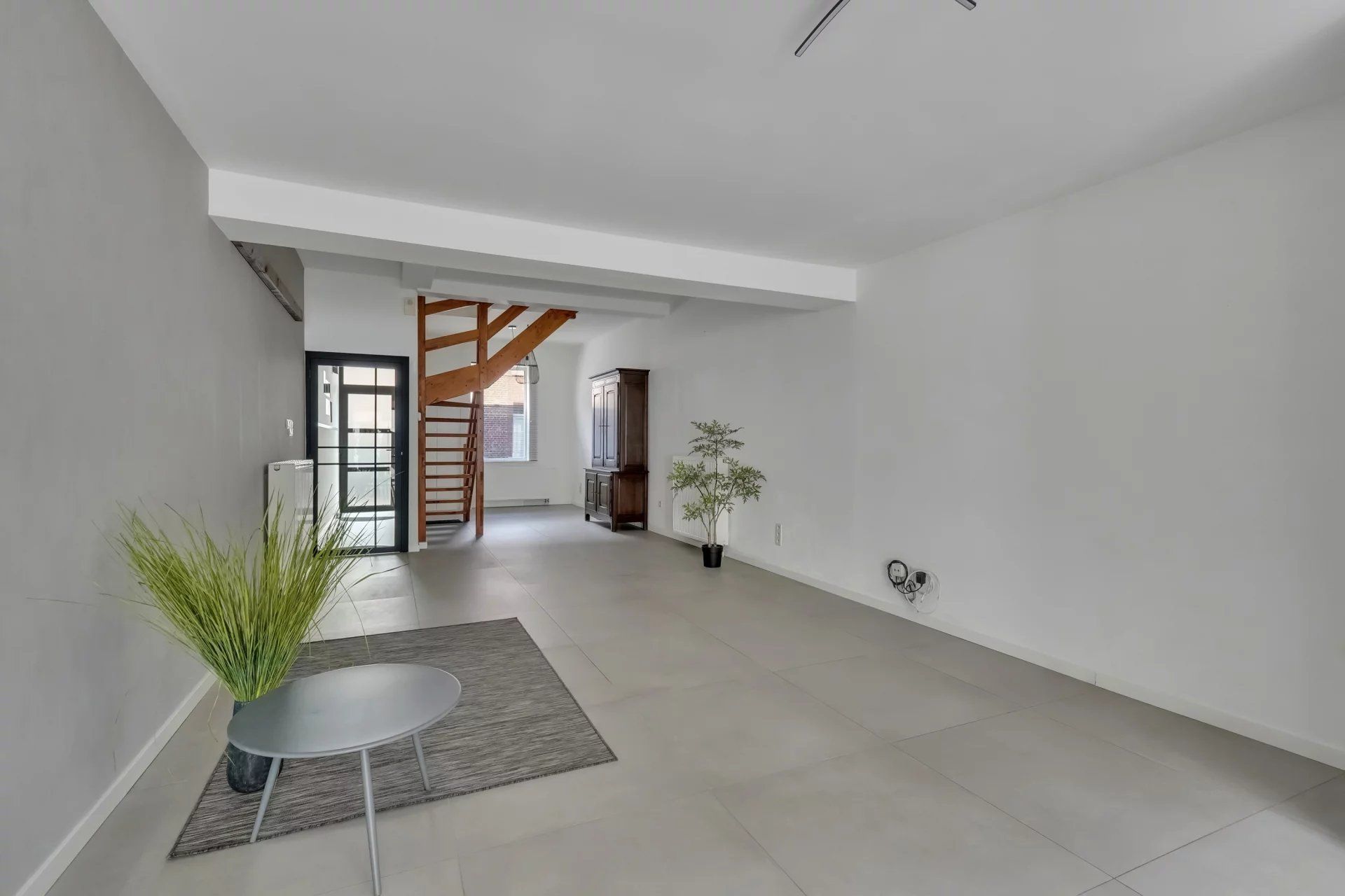 Gerenoveerde rijwoning nabij centrum foto 5