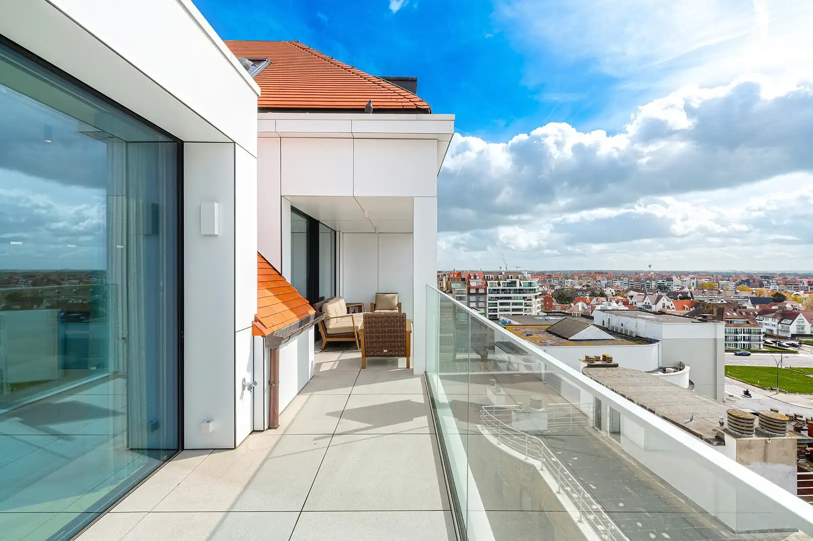 Exclusief en luxueus duplexappartement met panoramisch zicht. foto 19