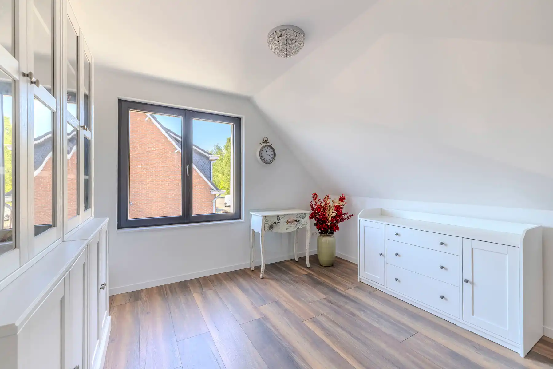Gerenoveerde, energiezuinige woning met 3/4 slpks op 445m² foto 20