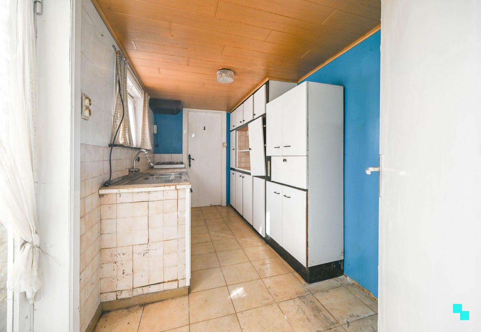 Te renoveren woning te Wielsbeke foto 7