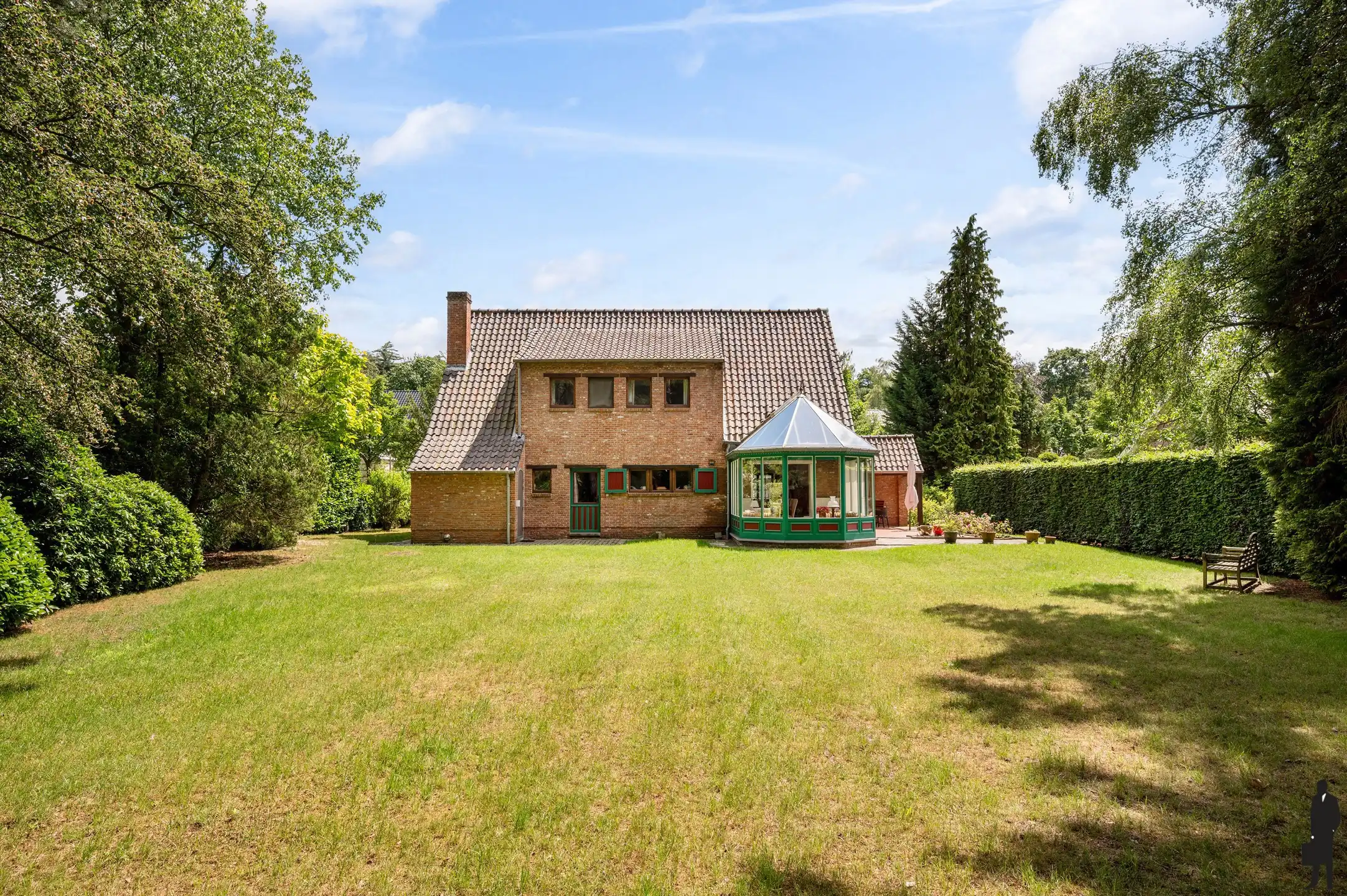 Zeer rustig gelegen villa op prachtig perceel van ca. 1594m² foto 22