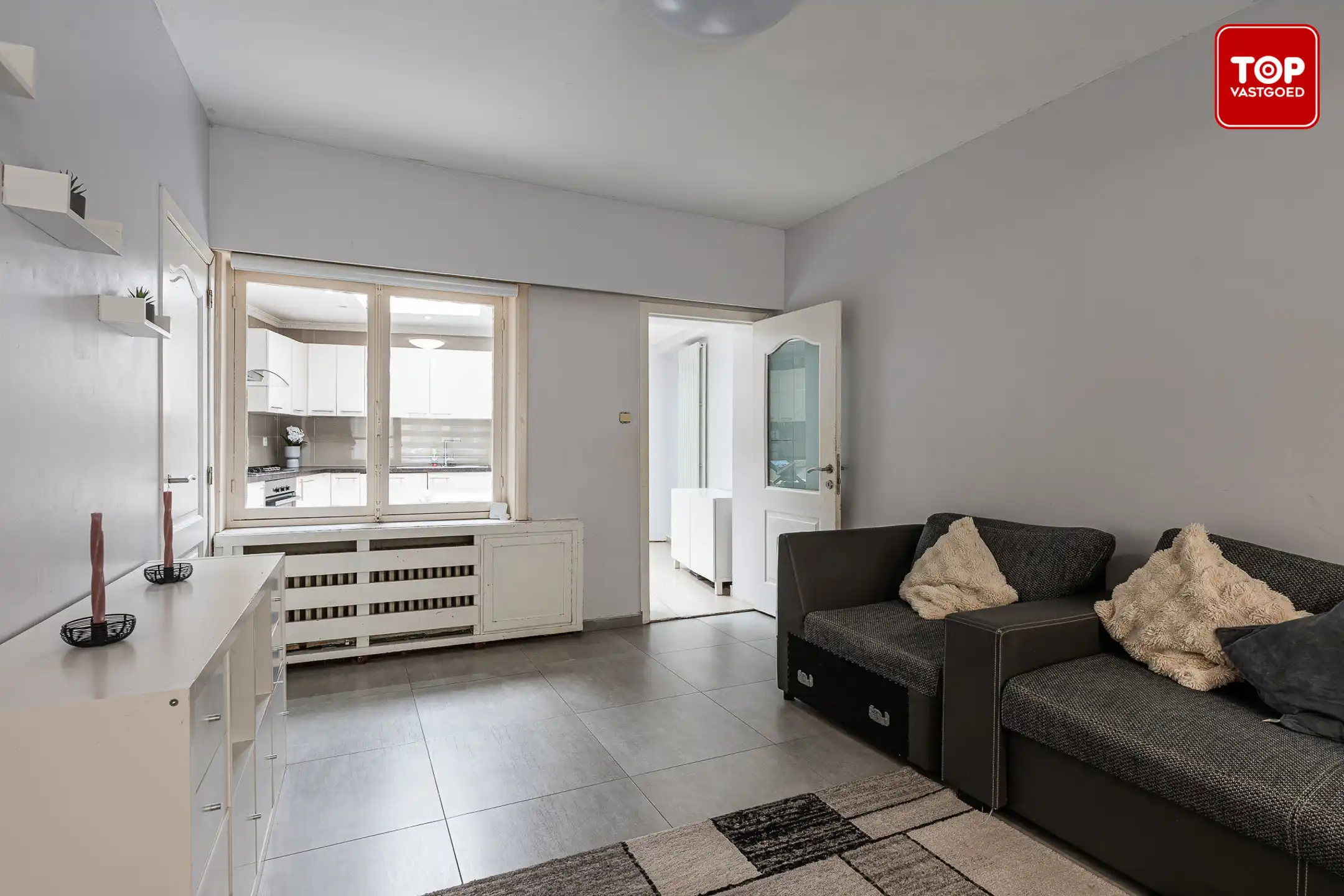 Woning met 4 slaapkamers met alles op wandelafstand.  foto 4