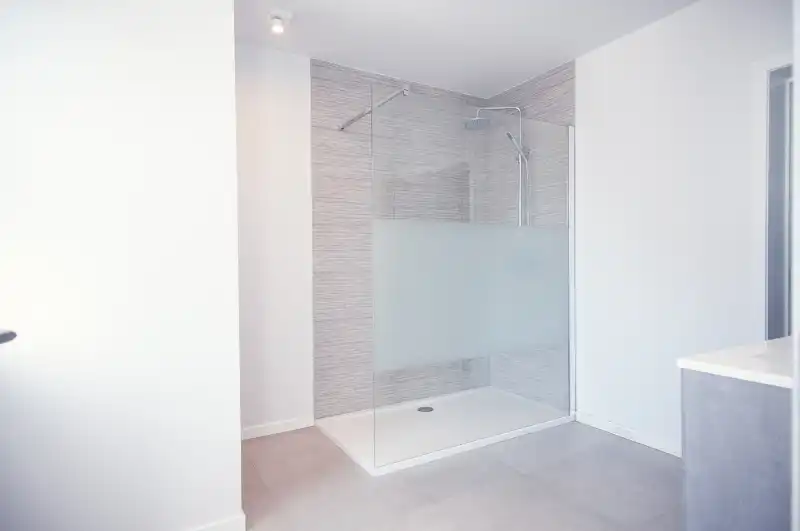 --- NIEUW --- Ruime, volledig gerenoveerde woning (±164m²) met 4 slaapkamers foto 22